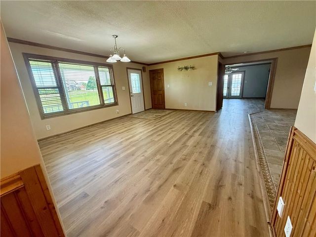 12356 Elkhorn Road, Rayville, MO 64084