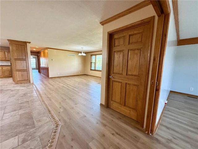 12356 Elkhorn Road, Rayville, MO 64084