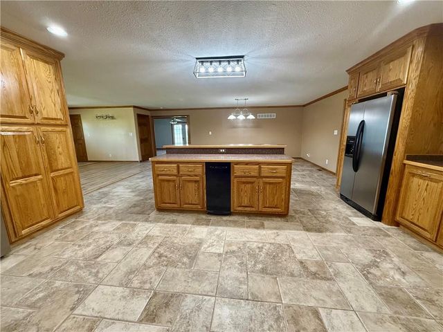 12356 Elkhorn Road, Rayville, MO 64084