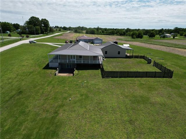 12356 Elkhorn Road, Rayville, MO 64084