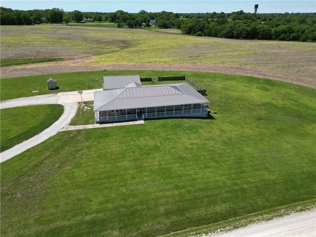 12356 Elkhorn Road, Rayville, MO 64084