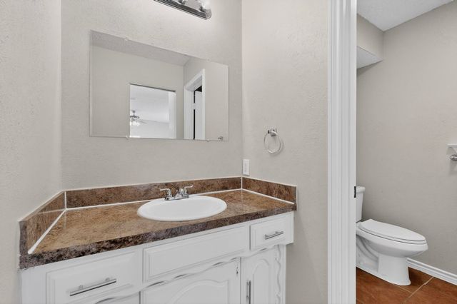 2134 Wellington Drive, Grand Prairie, TX 75051