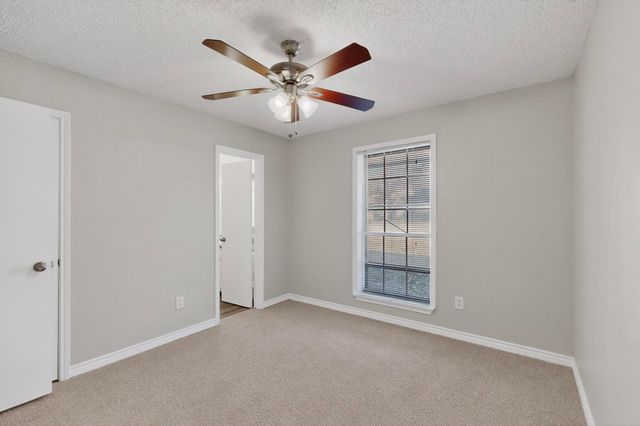 2134 Wellington Drive, Grand Prairie, TX 75051