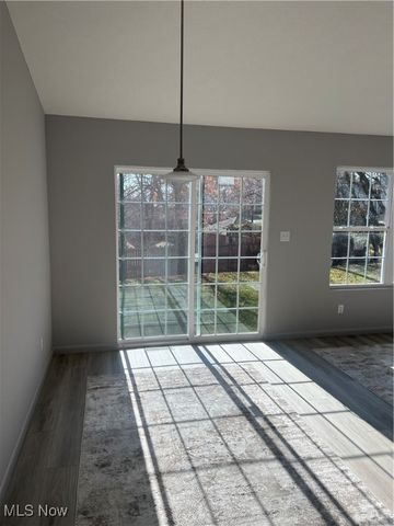 203 Knollton Drive, Millersburg, OH 44654