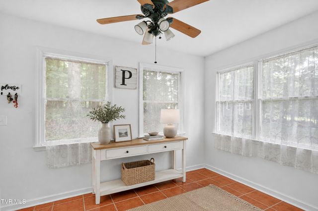 12034 Waterhouse Lane, Meadowview, VA 24361
