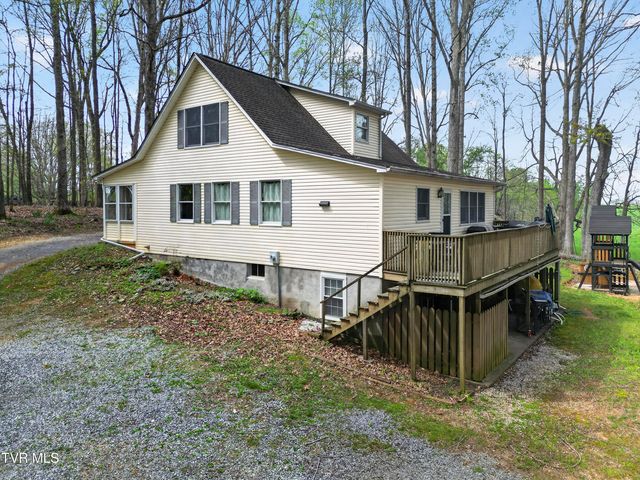 12034 Waterhouse Lane, Meadowview, VA 24361