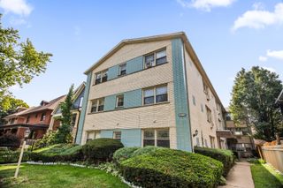 1615 W Touhy Avenue 2N, Chicago, IL 60626