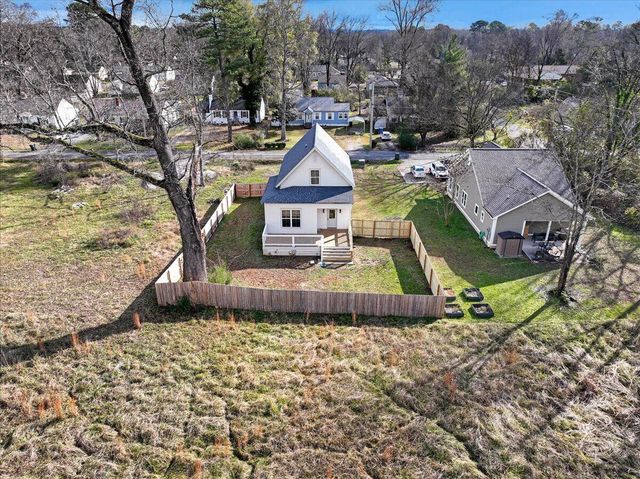 205 Shawnee Trail, Chattanooga, TN 37411