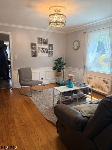 242 Bradford Rd, Hillside Twp., NJ 07205