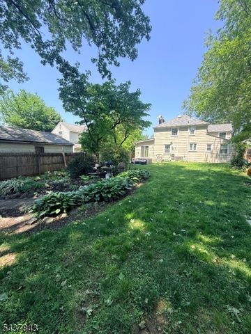 242 Bradford Rd, Hillside Twp., NJ 07205