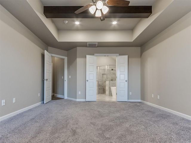 3909 Carmona Lakes Drive, Oklahoma City, OK 73160
