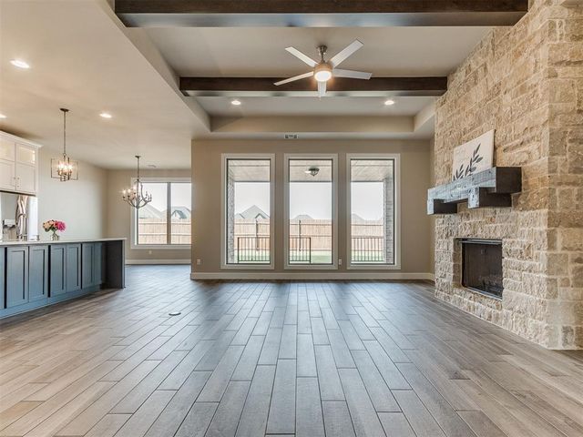 3909 Carmona Lakes Drive, Oklahoma City, OK 73160