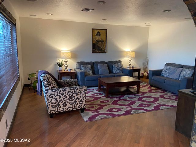 7641 E Adams Drive, Tucson, AZ 85715