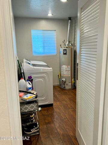 7641 E Adams Drive, Tucson, AZ 85715