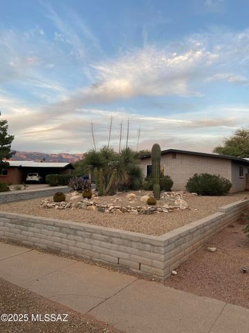 7641 E Adams Drive, Tucson, AZ 85715