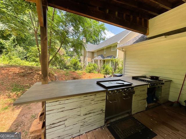 134 Carolinas Way, Fayetteville, GA 30215