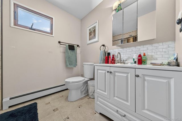 52 Capital Drive, Washingtonville, NY 10992