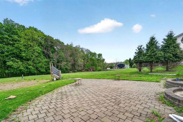 52 Capital Drive, Washingtonville, NY 10992