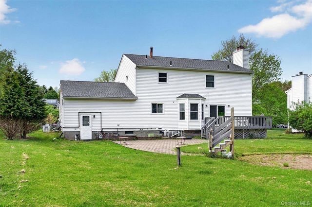 52 Capital Drive, Washingtonville, NY 10992