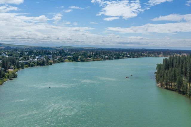 1131 W San Salvador St, Medical Lake, WA 99022