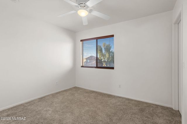 2067 W Silver Grass Place, Tucson, AZ 85745