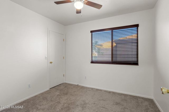 2067 W Silver Grass Place, Tucson, AZ 85745