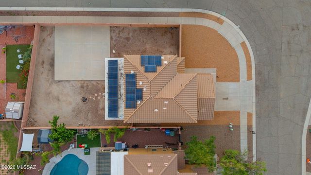 2067 W Silver Grass Place, Tucson, AZ 85745