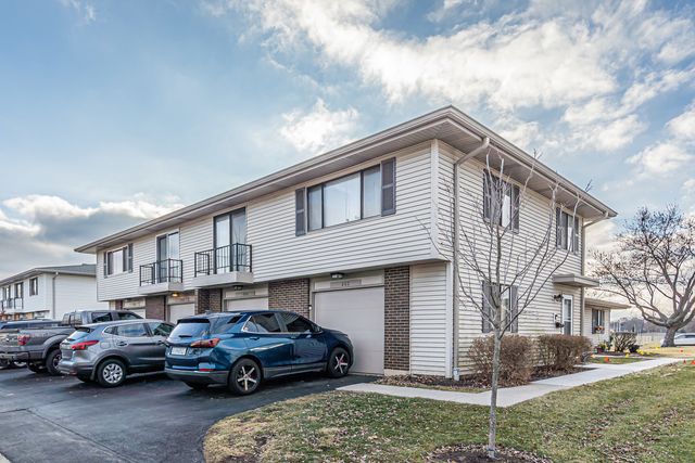 202 Nauset Lane 202, Schaumburg, IL 60194
