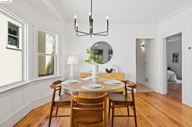 2143 E 28Th St, Oakland, CA 94606