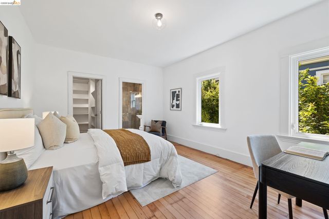 2143 E 28Th St, Oakland, CA 94606