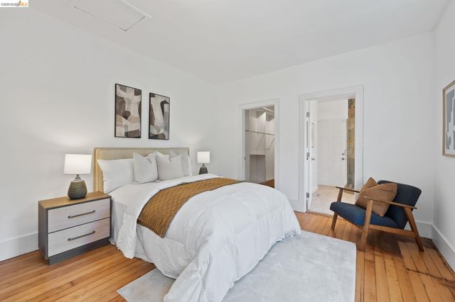 2143 E 28Th St, Oakland, CA 94606