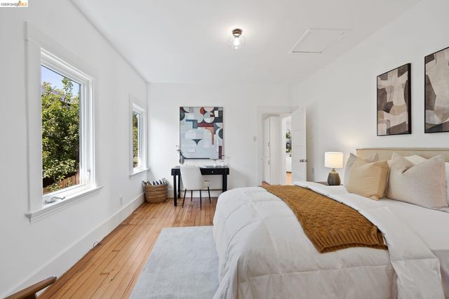 2143 E 28Th St, Oakland, CA 94606