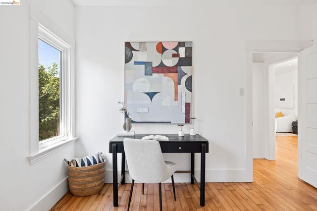 2143 E 28Th St, Oakland, CA 94606