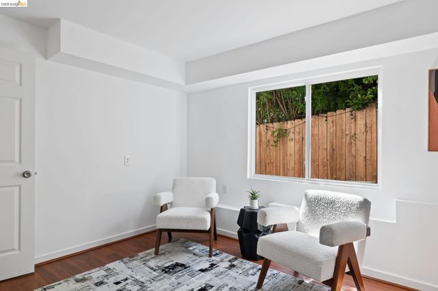 2143 E 28Th St, Oakland, CA 94606