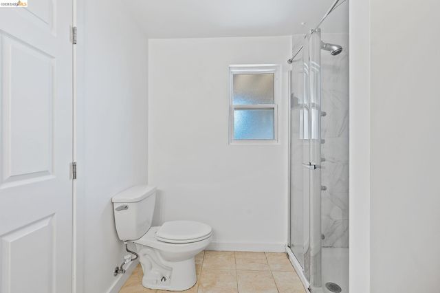 2143 E 28Th St, Oakland, CA 94606