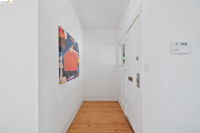 2143 E 28Th St, Oakland, CA 94606