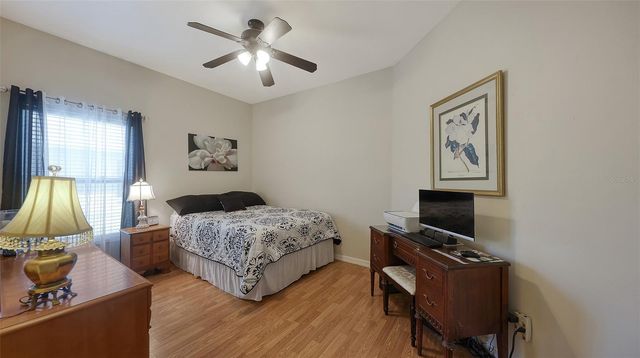 4933 THAMES LANE, Sarasota, FL 34238