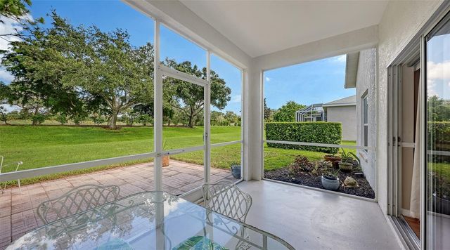 4933 THAMES LANE, Sarasota, FL 34238