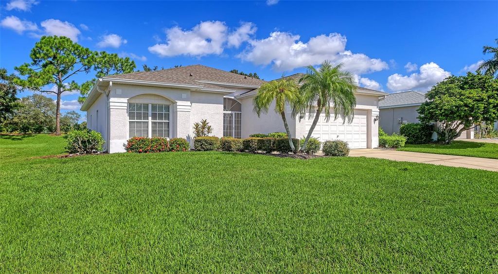 4933 THAMES LANE, Sarasota, FL 34238