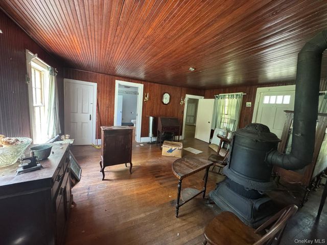 540 Franklinville Road, Laurel, NY 11948