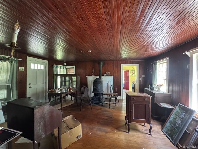 540 Franklinville Road, Laurel, NY 11948