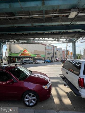 2256 N FRONT ST, Philadelphia, PA 19133