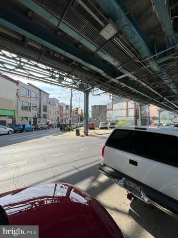 2256 N FRONT ST, Philadelphia, PA 19133