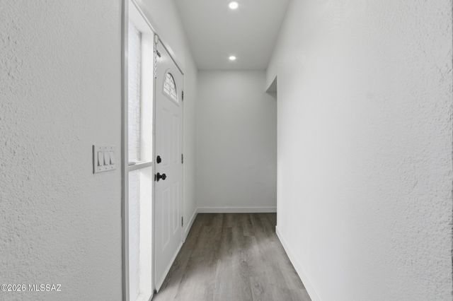 4842 N Maryvale Avenue, Tucson, AZ 85705