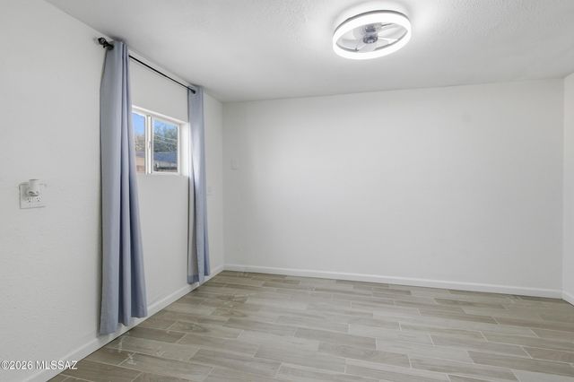 4842 N Maryvale Avenue, Tucson, AZ 85705