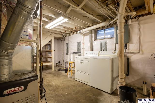 1328 N 39Th Street, Lincoln, NE 68503
