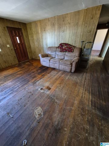 6121 COUNTY ROAD 42, Jemison, AL 35085