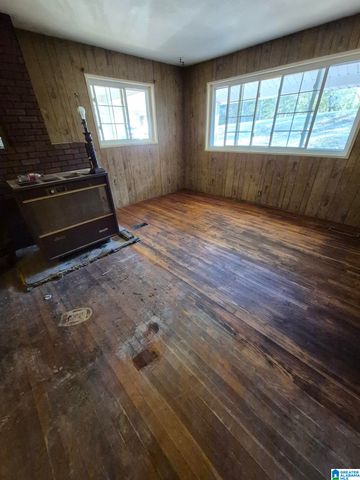 6121 COUNTY ROAD 42, Jemison, AL 35085