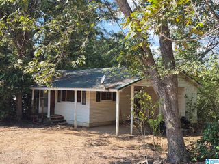6121 COUNTY ROAD 42, Jemison, AL 35085