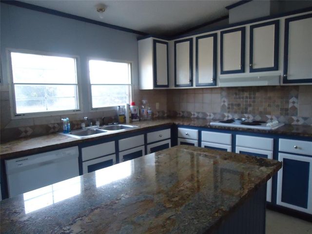 112 Valley View Drive, Shawnee, OK 74804